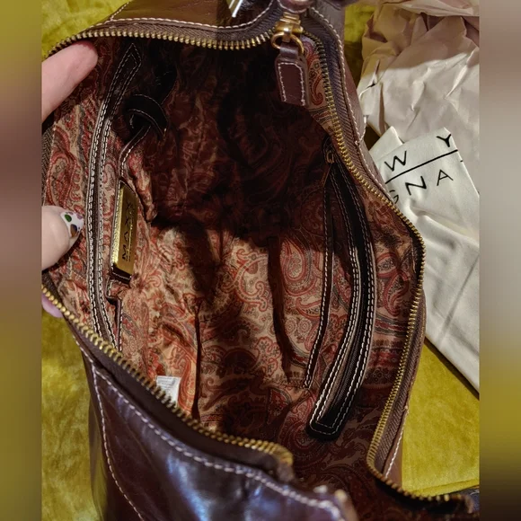 **LAST CHANCE** Maxx New York Brown Leather Suede Gold Studs Hobo Bag - Picture 6 of 8